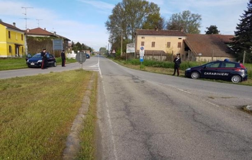 Evade dai domiciliari: arrestato fuori dal bar